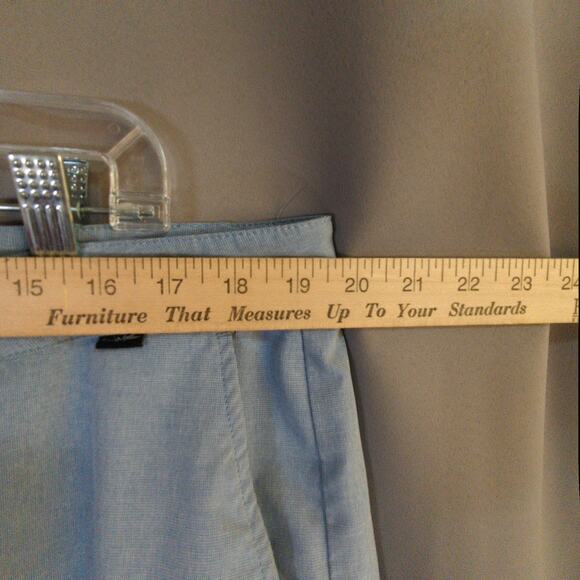 Travis Mathew Shorts Mens 38 Blue Lightweight Performance Golf - Picture 3 of 7